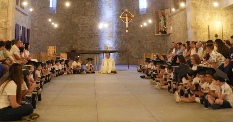 Finalistas do LAZARUS celebraram percurso com festa marcada pela fé e esperança
